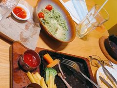 -菲滋意式餐厅(温岭银泰城店)