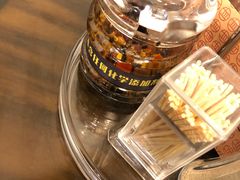 辣椒酱 /瓶-佳面馆·竹升云吞面·爽鱼皮·牛腩面(易发店)