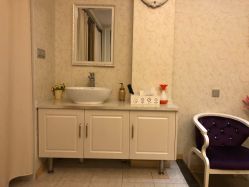 -悦芳庭美肤美体品牌集合店