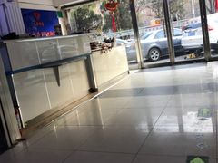 -宠颐生中康贝怡动物医院
