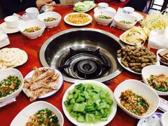 -刘胖娃鱼庄·特色肥肠鱼(杨家坪店)