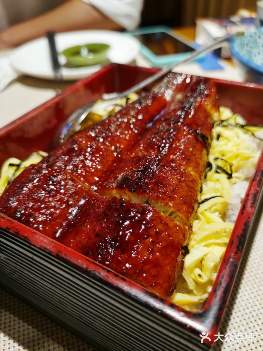 有喜屋·鲜鸡板前烧鸟(徐家汇店)鳗鱼饭图片