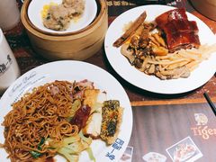 -四海一家自助餐(益田假日广场店)