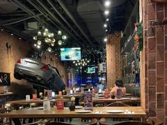 大堂-1886德国汽车餐厅(外滩十六铺码头店)