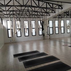 -无界瑜伽普拉提