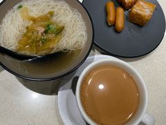 榨菜肉丝米线-和平馆·地道港澳茶餐厅(西门口店)