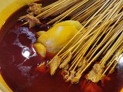 -拈签一笑黄牛肉辣卤串串
