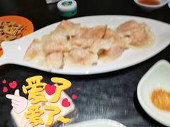 胡萝卜水饺-船歌·鱼水饺青岛菜(合肥路永旺店)