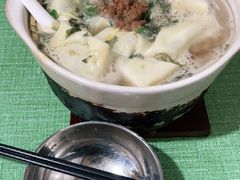 砂锅馄饨-吴淞老街砂锅馄饨(北兴路店)