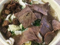 -花溪牛肉粉(八鸽岩店)