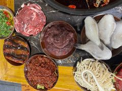 -正南齊北重庆老火锅(光华村直营店)