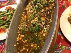 大锅炖江鱼-闯关东东北农家菜(崂山石老人店)