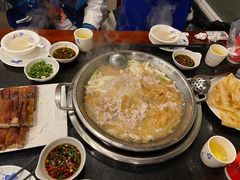 -老来福·非遗酸汤兔(凯旋路店)
