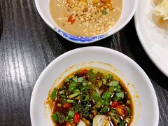 -楼外楼大刀肉传统火锅(西安大路店)