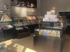 -好利来(飞跃路店)