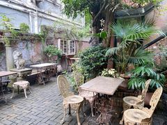-古董花园(思南路42弄小区店)