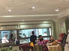 大堂-大鸭梨烤鸭(左家庄店)