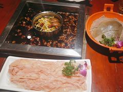 -二荆条·蜀鲜汇城市森林火锅