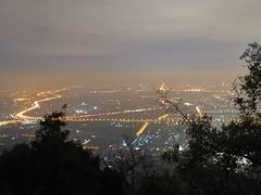 -鬼笑石后山停车场