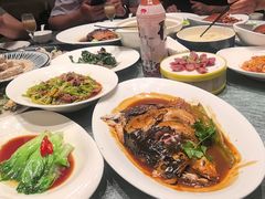 -凤凰园烤鸭店·唐山菜·传承花椒肉(老唐丰路店)