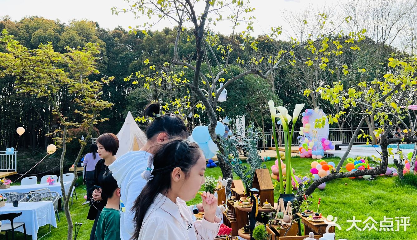迪士尼附近自助餐上门生日茶歇晚餐