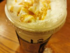 -星巴克臻选(深圳皇庭广场分店)