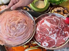 -赵美丽·重庆社区火锅·直营店(火车东站·中豪国际店)