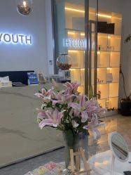 -柒朵科技美肤中心