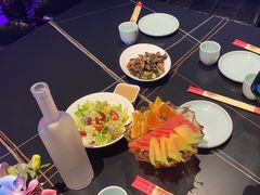 -粉墨特色菜·烧烤音乐酒馆