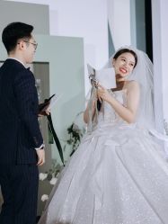 -伯瓷皇后婚纱艺术空间