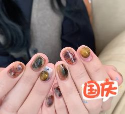 -悦指间美甲美睫