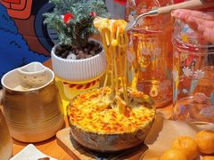 -Dragon Pizza•圆脸龙披萨·牛排餐厅