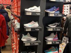-NIKE上海青浦优选体验店