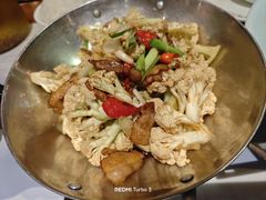 -松沪名灶·豆浆鱼头·新上海菜(飞航吾悦广场店)
