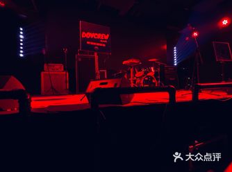 Dovcrew脱口秀来自宁波