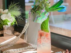 -潮一不贰·法式甜品·生日蛋糕·西式简餐(外滩店)