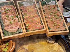 -一朵菌·野生菌探索家火锅(南亚店)