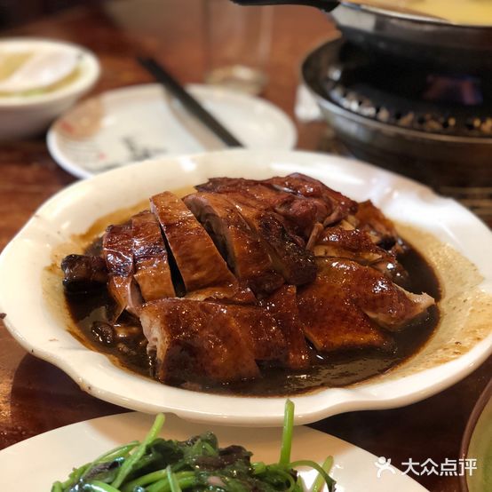 余杨鸭鸭餐馆(西大影壁店)