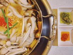 菌类滋补锅-芭夯兔·兔肉汤锅(新都店)