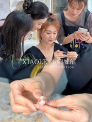 -小乐化妆美甲半永久培训学校