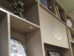 -八度音乐吉他教室(汉广店)