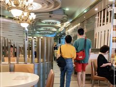 -香港新发烧腊茶餐厅(万象店)
