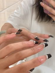 -芮娅时光半永久纹眉·美甲美睫·皮肤管理