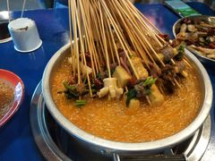 -马路边边串串香(延庆环球新意广场店)