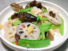 清炒时蔬-岭南真味·匠心粤菜(K11店)