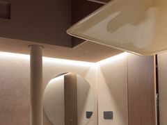 -灸春堂·艾灸·痛症·整脊连锁(之江银泰店)