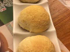 酥皮叉烧包-添好运点心专门店(深水埗店)