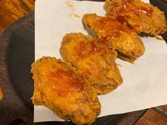 辣上瘾炸鸡翅套餐-I HOLIC艾豪丽披萨(KKone店)