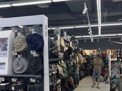 -迪卡侬(高新万达店)