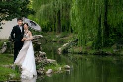 -雪中彩影婚纱摄影·微光艺术中心